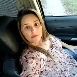 Meet your Posher, Stacy